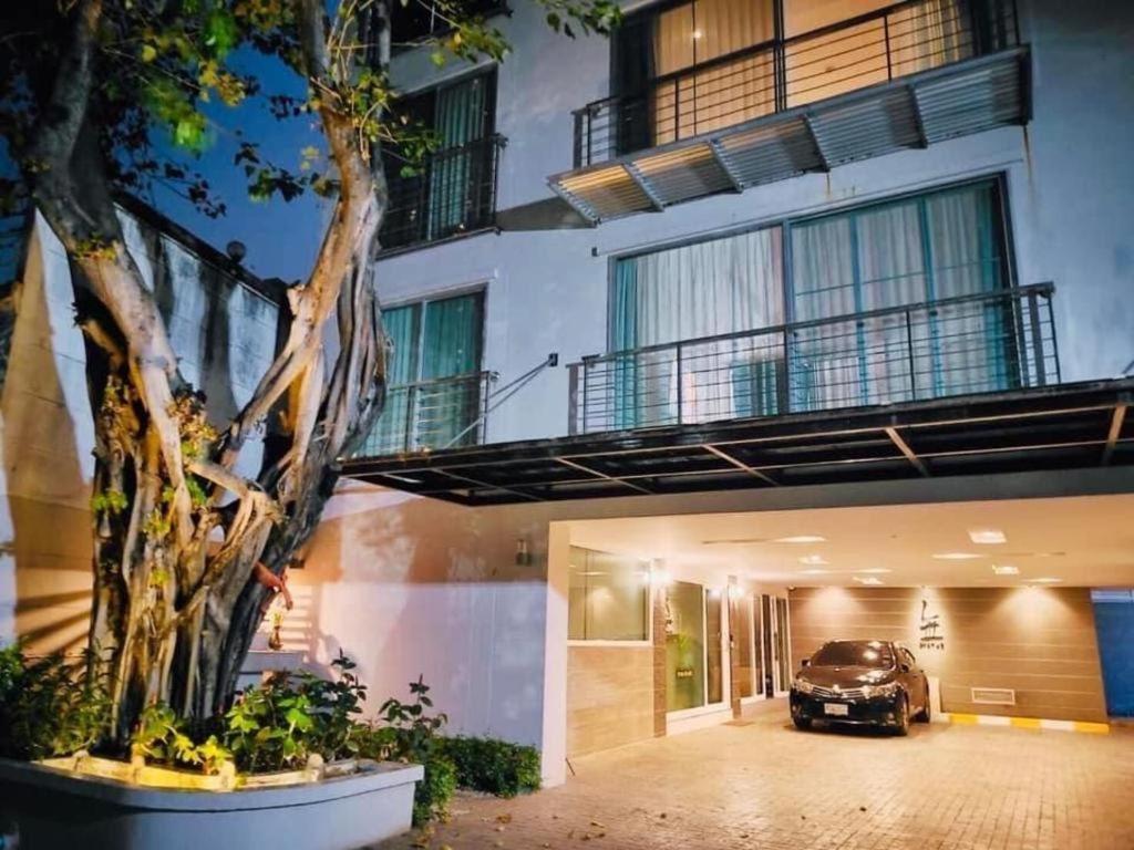 Vivi Avenue Thonglor Apartment Bangkok Exterior foto